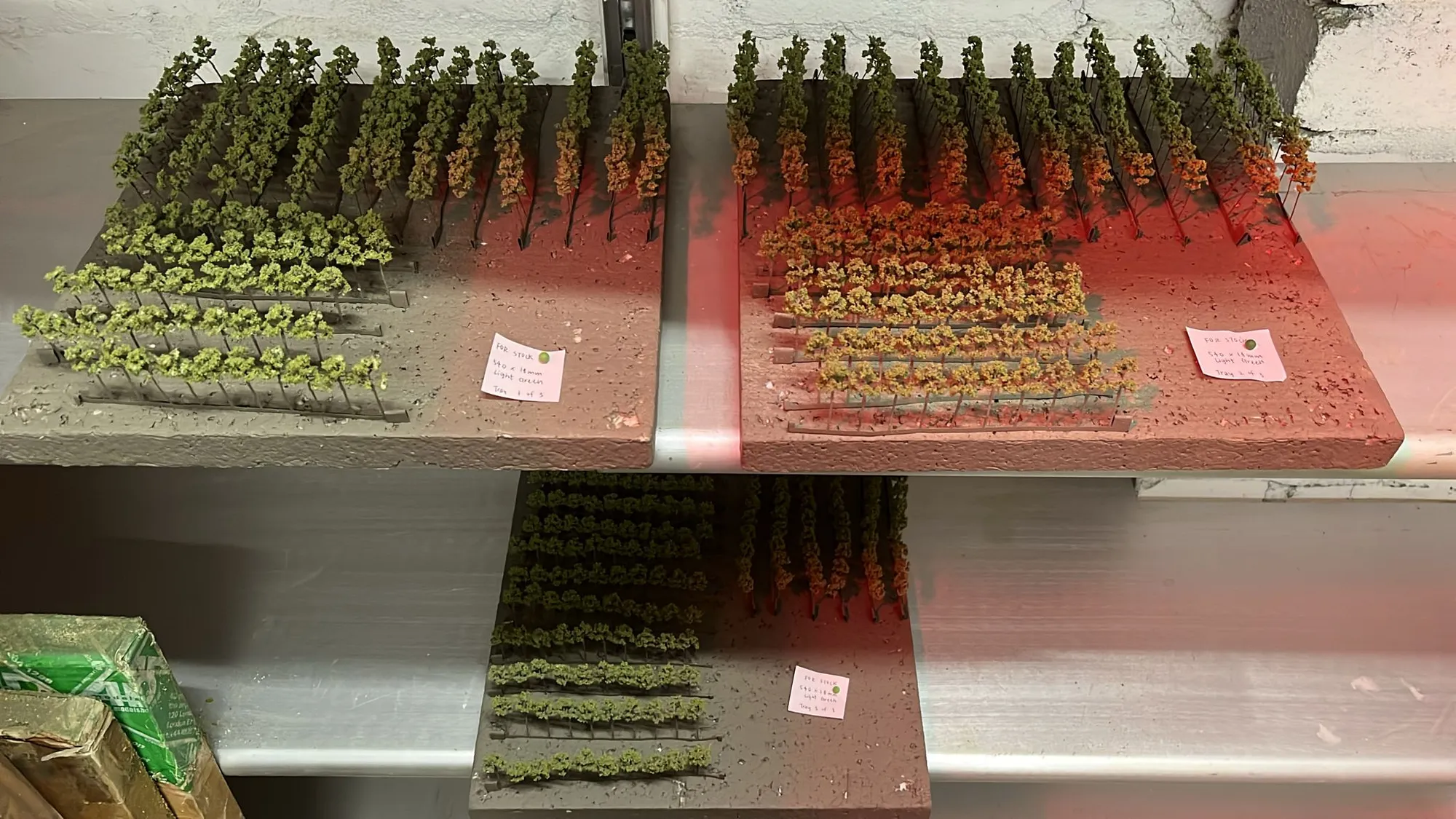 Scale model trees, photo 1